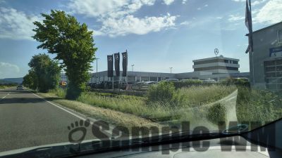 Temperatur 26° C, Wind mit zwei Beaufort aus Nord Temperatur 26° C
Zeit 16:00 - 17:00
Nicht die besten Bedingungen für das Bölle aber auch am Hohenbohl war es gegen späten Nachmittag glaube ich nicht mehr so gut.
Es gab absolut kein Aufwind für mein Modell das keinen Motor hat und sich in den unteren Flightlevels bewegen muss.

